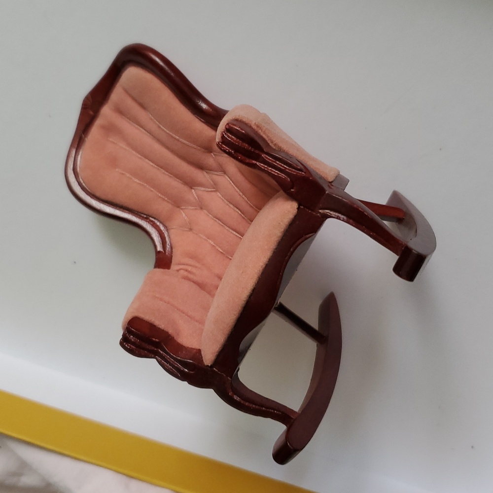 Antique Vintage Pink Upholstered Rocking Chair Doll House Miniature 1:12 scale - Picture 3 of 7